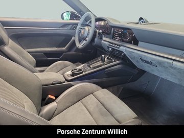 992 911 Carrera 4 GTS Cabriolet Liftsystem-VA – Bild 32
