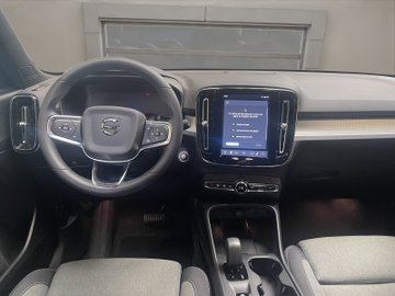 XC40 B3 Core AUT Kam. Navi Virtual el.Heck LED – Bild 16