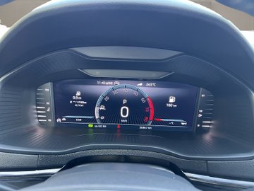 Karoq 1.5 TSI DSG Style AHK Navi PDC RFK Kessy – Bild 11