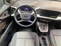 Q4 e-tron 35 e-tron AUT Navi Pano Standh. LED LM