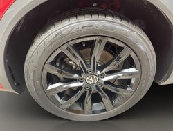 T-Roc 1.5 TSI R-Line DCC R-Line IQLight ACC AHK