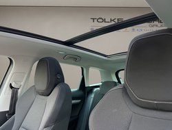 Karoq 1.5 TSI DSG AHK Pano PDC Navi eHeck