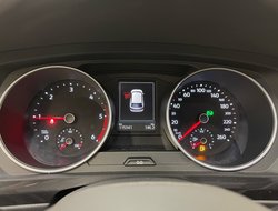 Tiguan 2.0 TDI BMT Life ACC AHK AUT Kam. Navi LM
