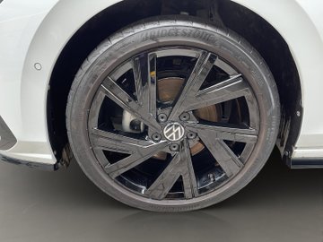 Golf VIII 1.5 eTSI R-Line R-Line ACC AHK AUT LED – Bild 7