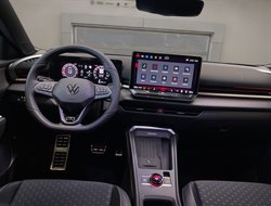 T-Roc R-Line 1.5 l eTSI OPF DSG R-Line IQLight