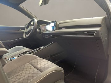 Golf VIII 1.5 eTSI R-Line R-Line IQLight ACC AHK – Bild 18