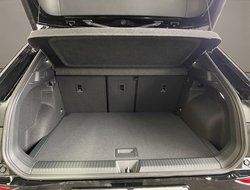 T-Roc R-Line 1.5 l eTSI OPF DSG R-Line IQLight