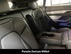 Taycan GTS Sport Turismo HA-Lenkung InnoDrive