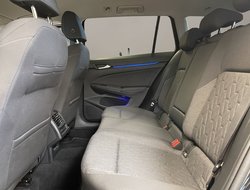 Golf VIII Variant 1.5 eTSI  85 kW Life ACC AHK