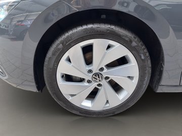 Golf VIII Variant 1.5 TSI Style ACC Virtual LED – Bild 7