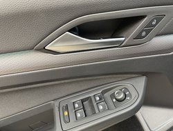 Golf VIII 2.0 TDI Active ACC AHK AUT Kam. Navi