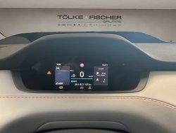 Elroq 85 First Edition DCC AHK Navi LED Massage