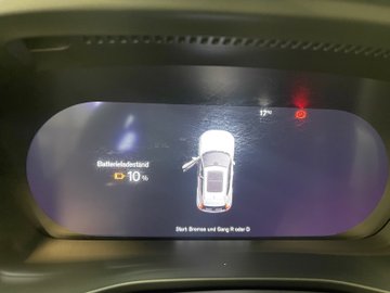 XC40 P8 Ultimate Recharge Pure Electric ACC AHK – Bild 12