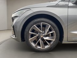 Enyaq 80 Sportline ACC AHK Navi Pano eHeck