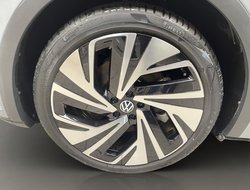 ID.5 4Motion GTX W DCC IQLight ACC AUT Kam. Navi