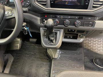 Crafter 35 2.0 TDI Kasten FWD mittellang AHK AUT – Bild 14