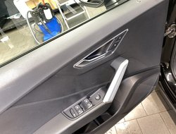 Q2 1.4 TFSI sport AHK Sportp. Virtual KlimaA. LM