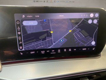 Q3 Sportback e-hybrid 1.5 200 kW ACC AHK LM – Bild 13