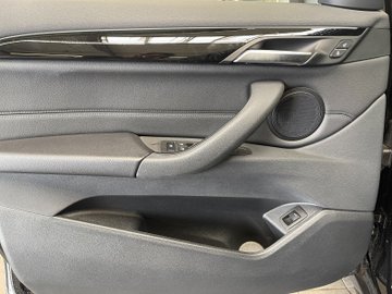 X1 sDrive 20i  Sport Line AHK AUT Kam. Navi LED – Bild 9