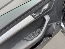 Karoq 1.5 TSI DSG Balance ACC AHK Navi eHeck