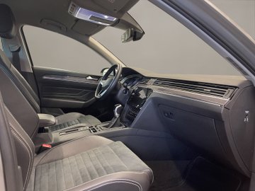 Passat Variant 1.5 TSI BMT Elegance R-Line ACC – Bild 18
