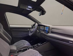 Golf VIII Variant 1.5 eTSI R-Line R-Line IQLight