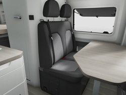 Crafter Grand California 600 120 kW 8-Gang Auto.