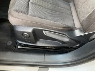 A4 Avant 35 2.0 TDI ACC AUT Kam. Navi el.Heck LM – Bild 10