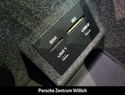 Macan Turbo Burmester Sportabgas Surround-View