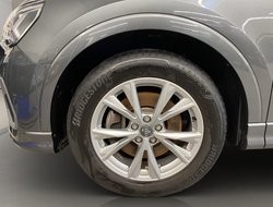 Q3 40 2.0 TFSI quattro S-Line S-line AUT Navi LM
