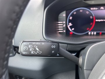 Karoq 1.5 TSI ACT Style Kam. Navi Pano el.Heck – Bild 9