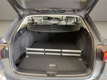 Golf VIII Variant 1.5 eTSI Style ACC AUT Kam. LM – Bild 17