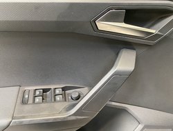Arona 1.0 TSI Style ACC Virtual DynLicht KeyLess