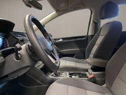 Touran BMT 1.5 TSI Comfortline R-Line ACC AUT LM