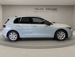 Golf VIII 1.5 eTSI W Energy ACC AHK AUT Kam. LED