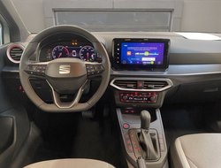 Arona 1.0 TSI 85 kW FR ACC AUT Kam. Navi Virtual