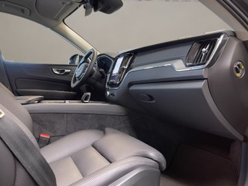 XC60 T6 Ultimate Bright AWD AHK Winter 360 – Bild 18