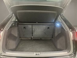 Q4 40 e-tron Basis AUT Navi Standh. Virtual LED