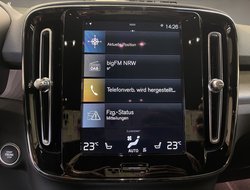 XC40 T4 Twin Engine PHEV Plus Dark Recharge AUT