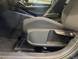 Golf VIII Variant 1.5 eTSI  W Life ACC AHK AUT