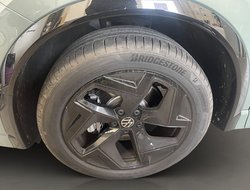 Tiguan 2.0 TSI 4Motion W R-Line DCC Pano R-Line