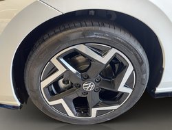 Golf Black-Style 1.5 l eTSI DSG R-Line ACC