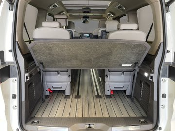 T7 Multivan 2.0 TDI lang Style DCC NaviPro Pano – Bild 17