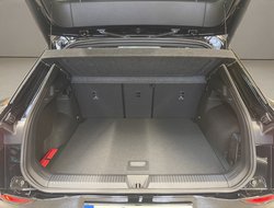 T-Roc R-Line 1.5 l eTSI OPF DSG R-Line IQLight