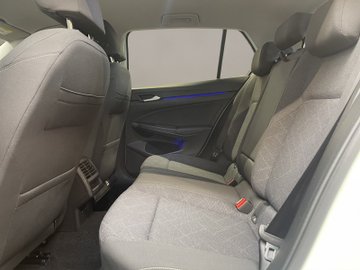 Golf VIII 1.0 eTSI Life ACC AUT Kam. Navi LED LM – Bild 15
