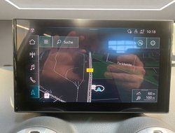 Q2 35 1.5 TFSI advanced ACC AHK AUT Kam. Navi LM
