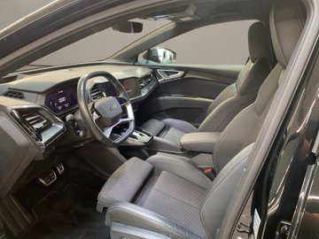 Q4 Sportback quattro 50 e-tron S-line ACC – Bild 8