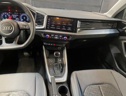 A1 Sportback 25 TFSI S-Line S-line AUT Navi