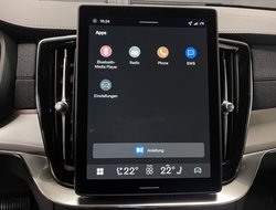 XC90 T8 AWD PHEV Ultra Black Edition Voll!!