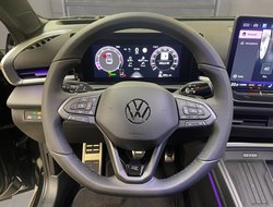 T-Roc R-Line 1.5 l eTSI OPF DSG R-Line IQLight